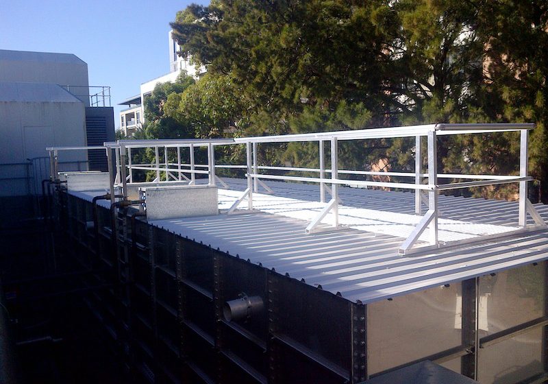 platform-with-guard-rail-www.safetek.net_